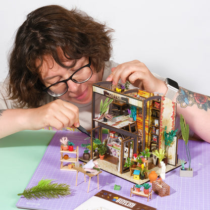 Miniature Builds Subscription Box